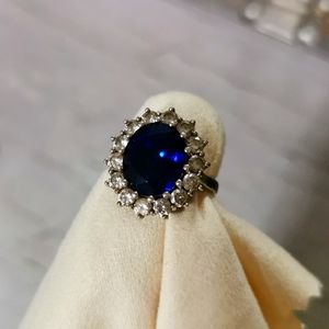 Princess Diana-style Elegant Sapphire-Blue Halo Cocktail Ring